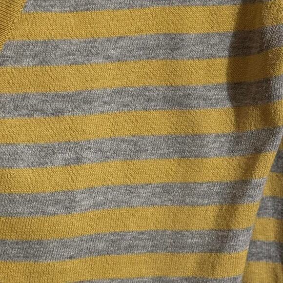 Forever 21 striped cardigan featuring - Picture 7 of 8